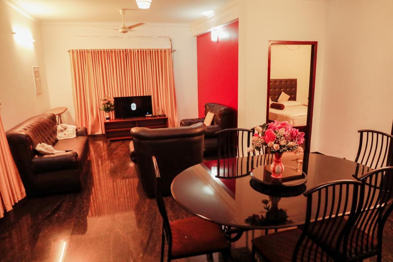 Beersheba Three Bed Room A/C Apartments Thiruvananthapuram Luaran gambar
