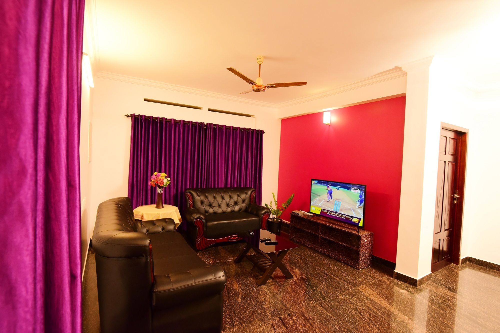 Beersheba Three Bed Room A/C Apartments Thiruvananthapuram Luaran gambar